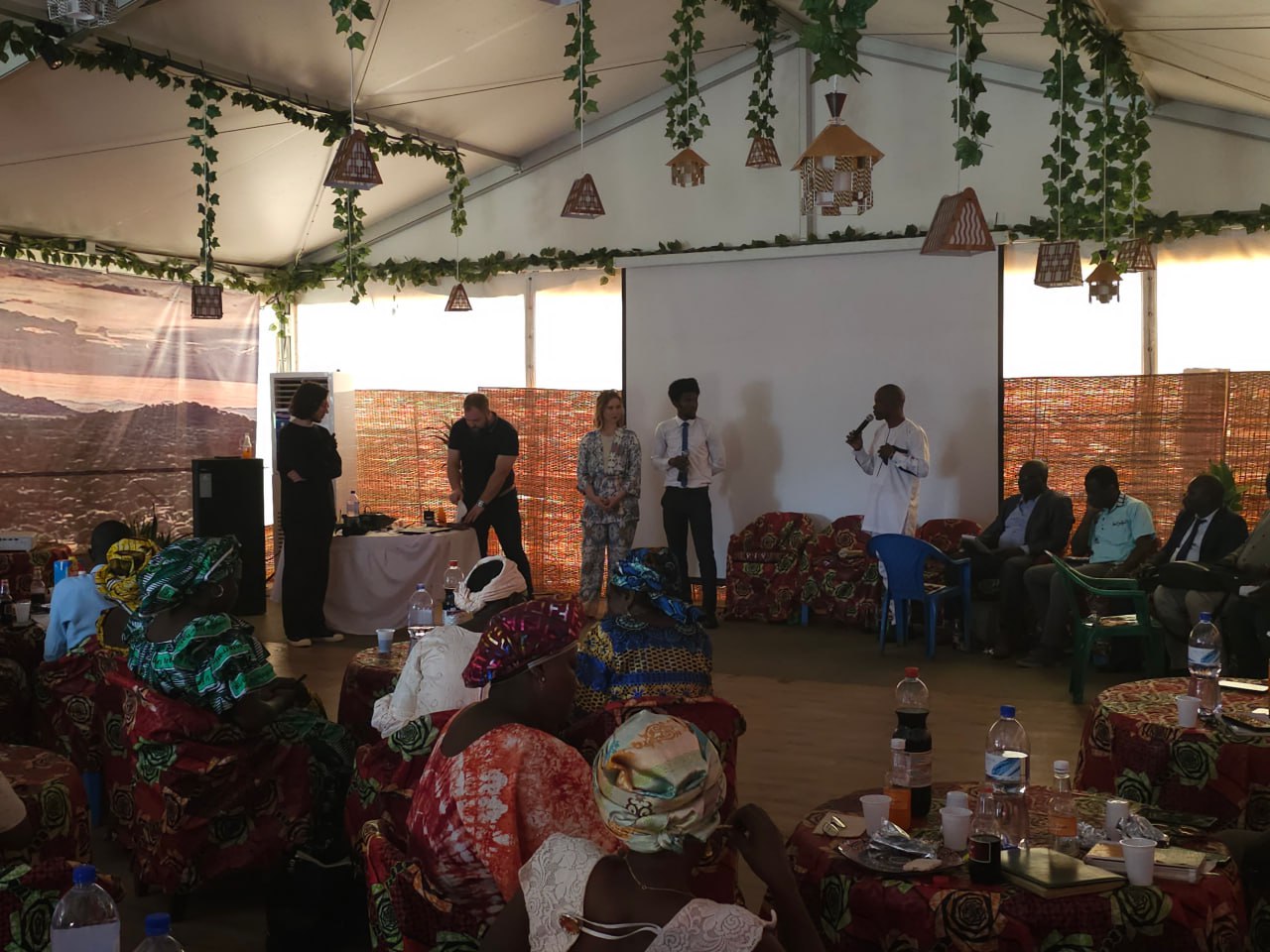 La Maison russe présente aux Centrafricains les mouvements protestants en Russie