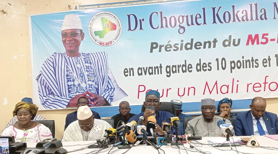 Le M5-RFP de Choguel Kokalla Maïga face à la presse hier : «Rien ne justifie les actes de sabordages actuels »