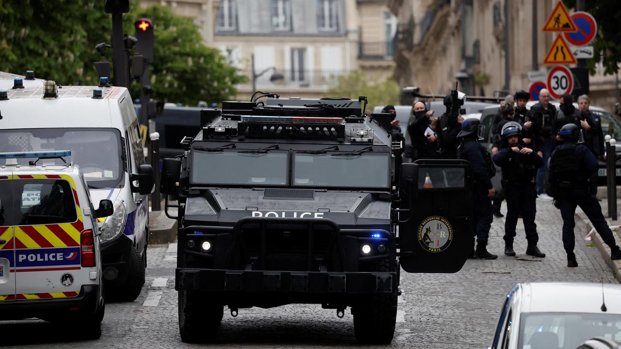 Consulat d’Iran à Paris : l'homme qui menaçait de se faire exploser interpellé, le quartier toujours bouclé