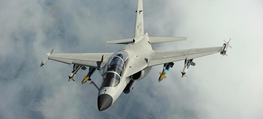 Le Nigeria va acquérir 24 avions de combat de l'italien Leonardo