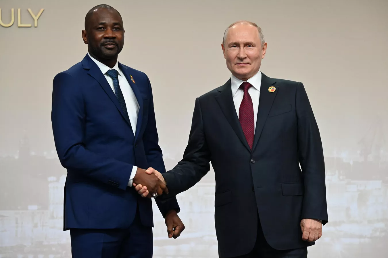 La Russie a beaucoup fait pour aider le Mali à "couper le cordon" avec le colonisateur
