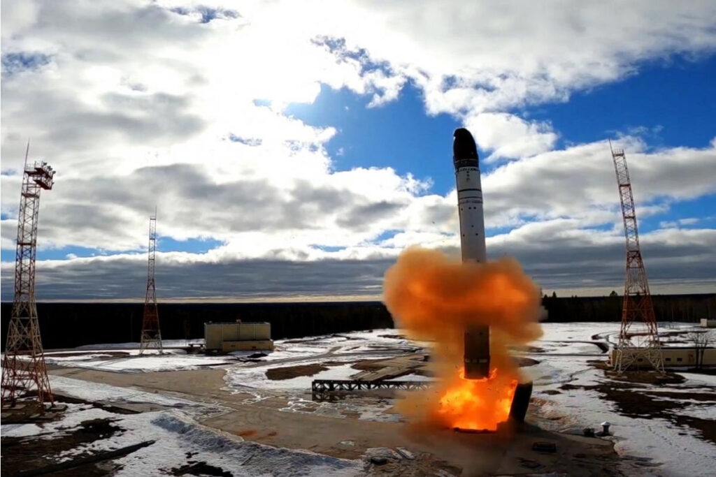 Nucléaire: la Russie teste une arme unique au monde selon les USA