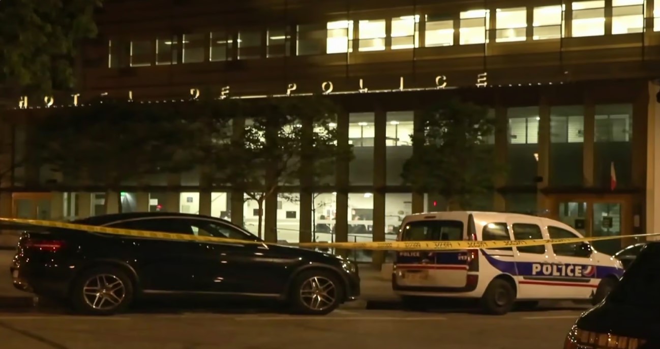 France : Fusillade sanglante dans un commissariat parisien, questions sur le déroulement des faits