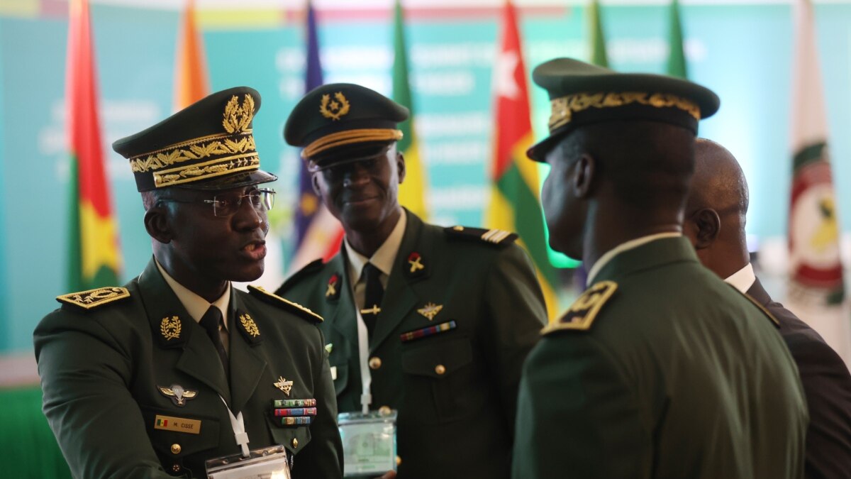 Des représentants africains de la défense et de la sécurité discutent des technologies militaires émergentes
