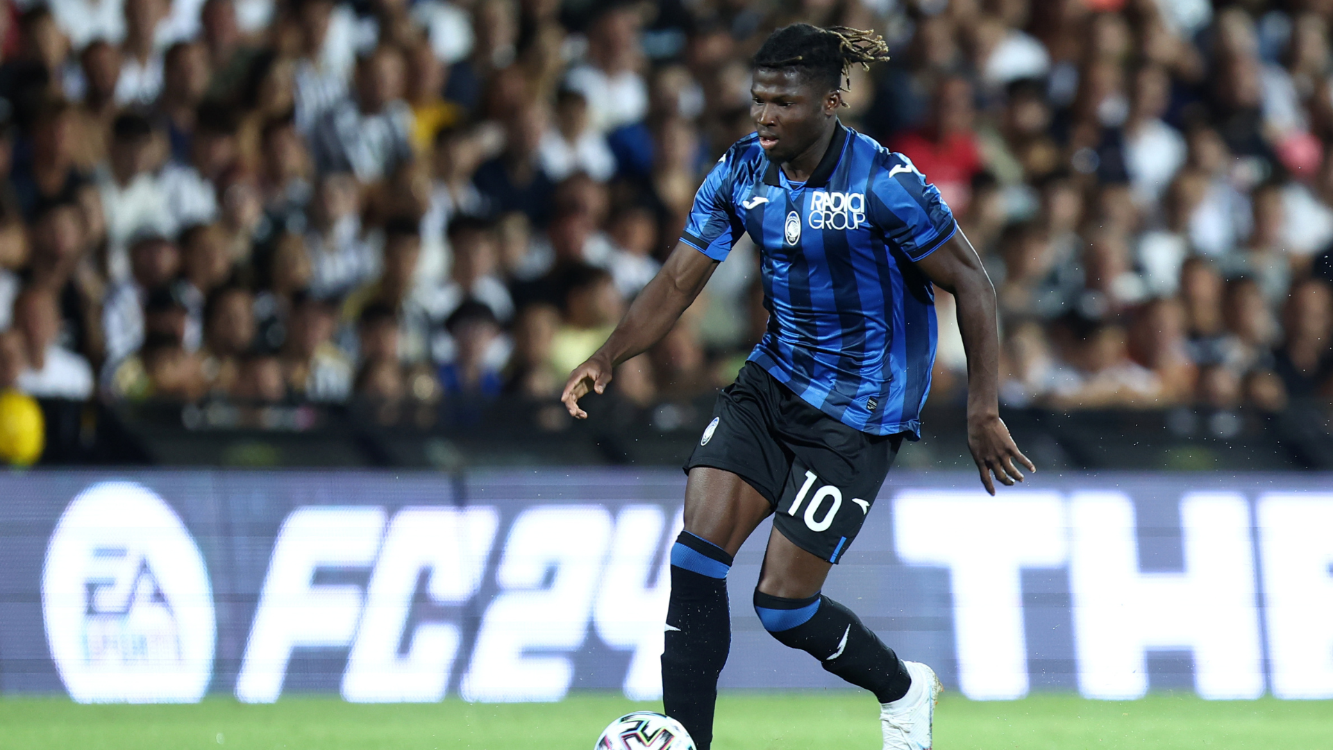 Compétitions interclubs européennes : El Bilal en finale