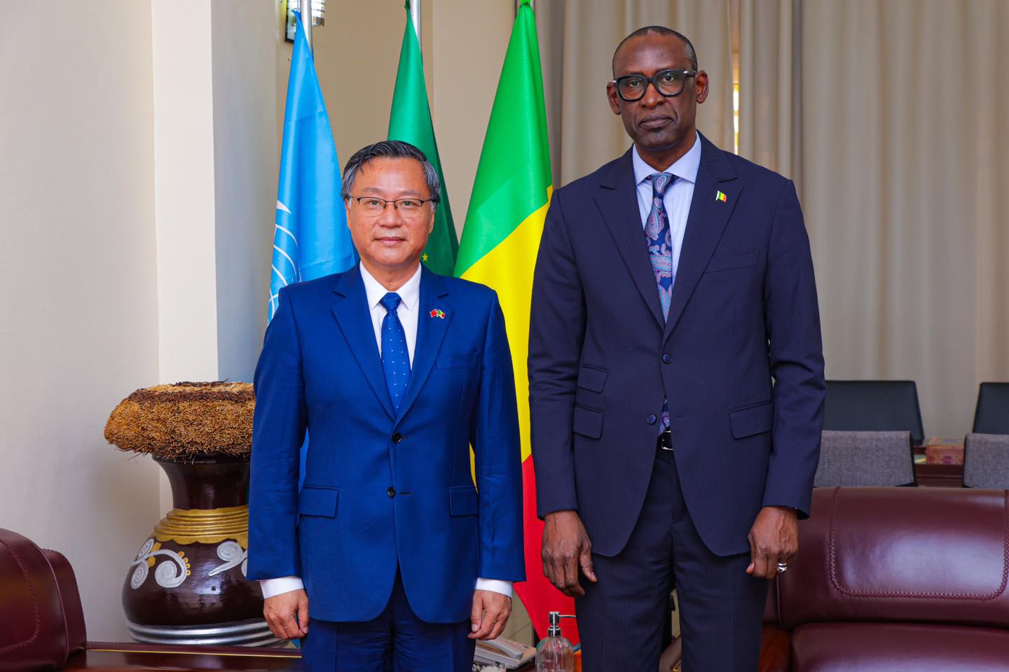 Diplomatie : Ambassadeur de la République Populaire de Chine au Mali reçu par le ministre des Affaires étrangères du Mali