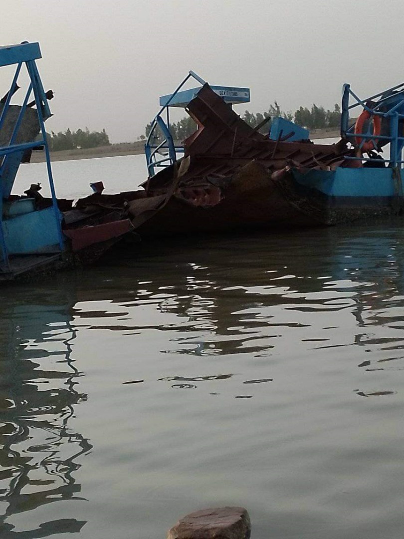 Niafunké : Le bac de traversée du fleuve saboté par les terroristes.