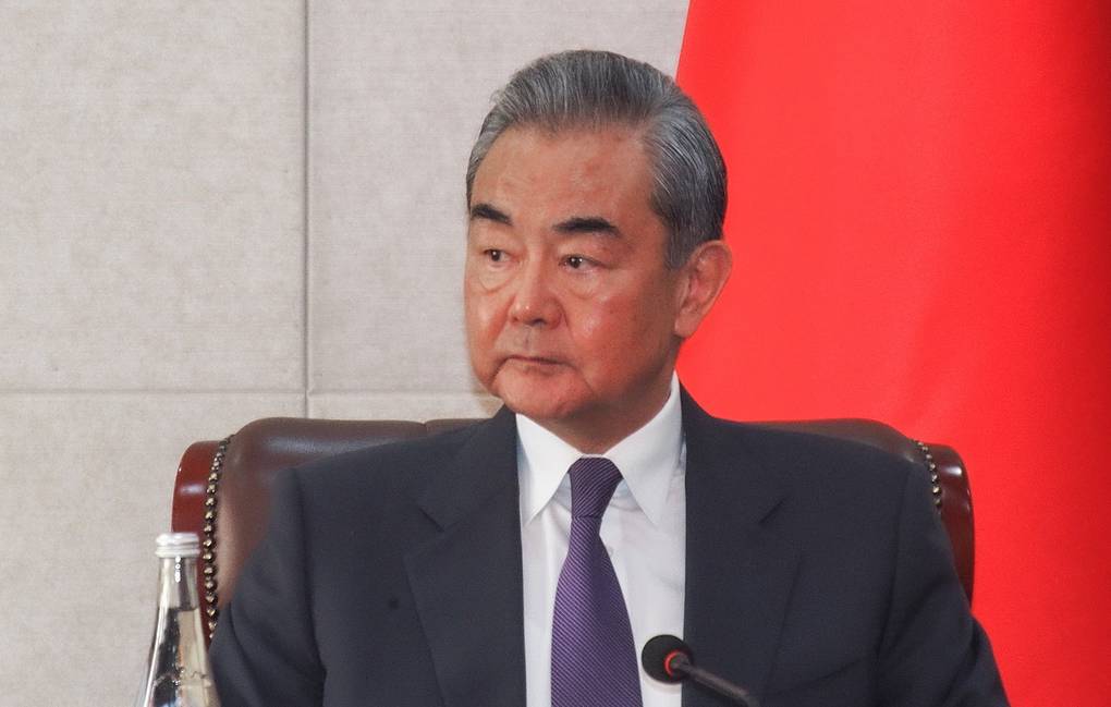 La Russie et la Chine devraient lutter ensemble contre les sanctions unilatérales (Wang Yi)