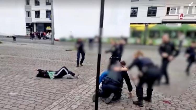 Allemagne : plusieurs personnes «grièvement» blessées, dont un policier, dans une violente attaque au couteau à Mannheim