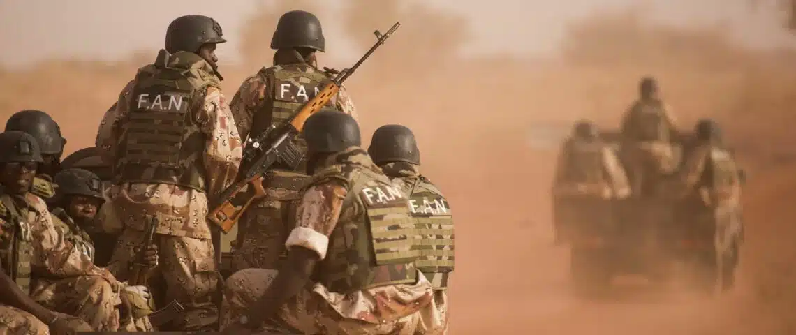 L’armée du Niger arrête un chef de bandits nigérian très recherché