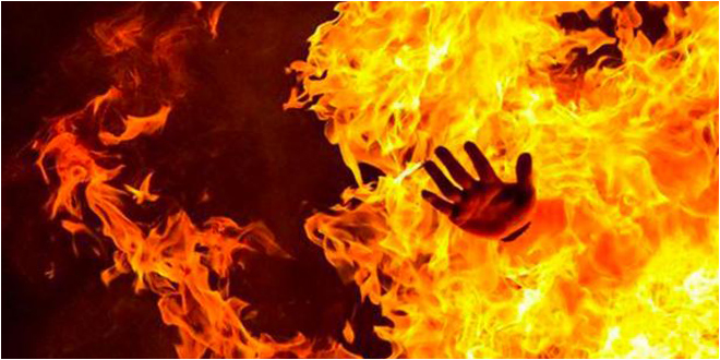 Drame: Accusant son conjoint d’infidélité, une femme tue son mari en le brulant vif avec de l’essence