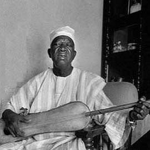 Tribune : « Dieu n’interviendra pas »