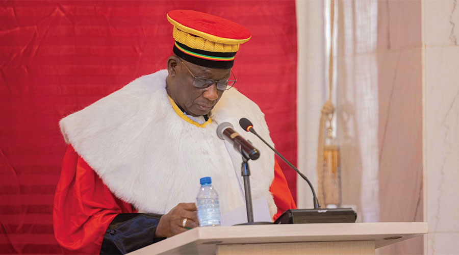 Loi organique fixant les indemnités et avantages alloués aux membres du CNT : La Cour constitutionnelle déclare le texte conforme à la constitution