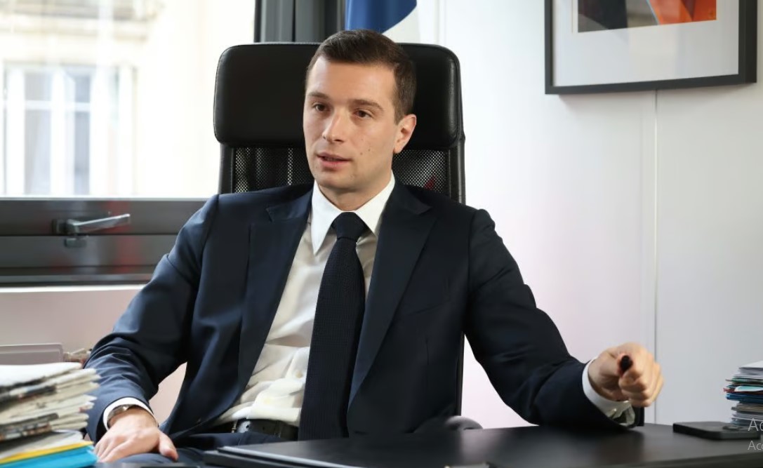 Elections législatives en France : les hommes politiques français issus de l’immigration mais qui la combattent