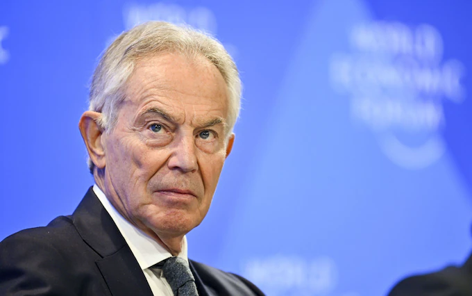 Royaume-Uni : Tony Blair appelle à "un plan pour contrôler l'immigration"