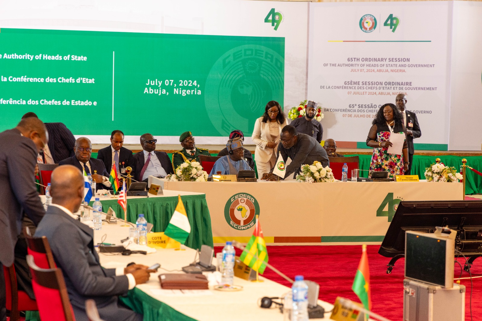 Bassirou Diomaye Faye et Faure Gnassingbé désignés facilitateurs de la CEDEAO auprès de l’AES