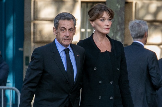 France : l’ancienne Première Dame Carla Bruni accusée de corruption
