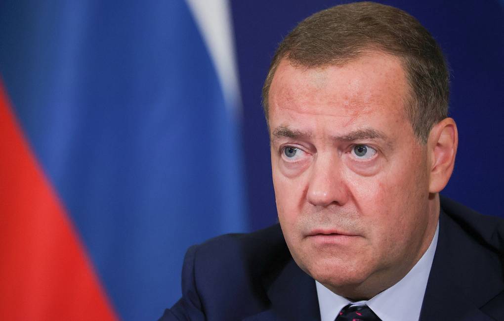 Medvedev veut que l'OTAN et l'Ukraine soient définitivement éliminées