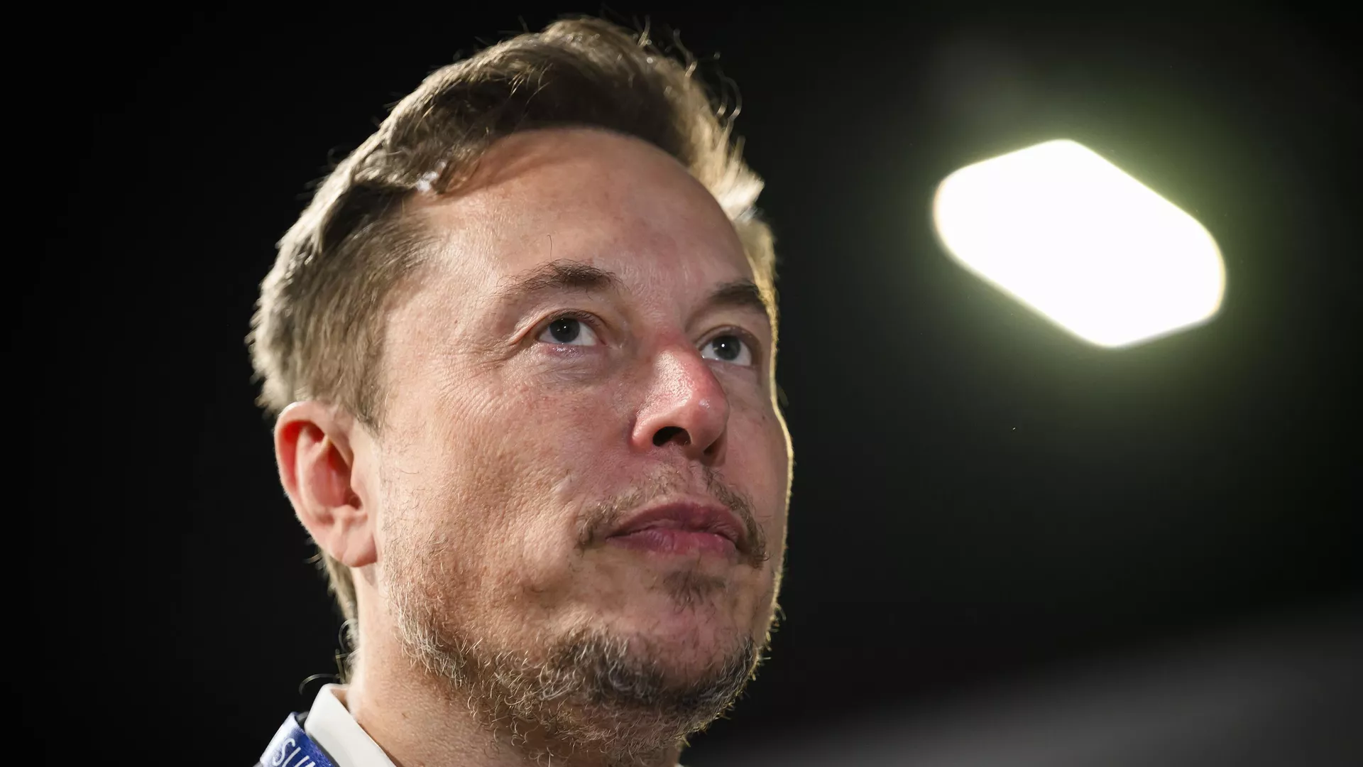 Musk a répondu à Biden, qui l'accusait d'avoir tenté d'acheter les élections