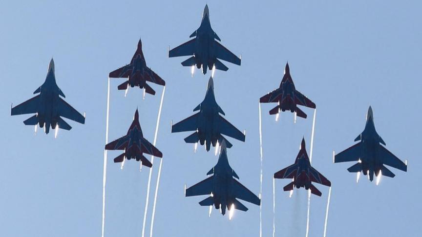 L'armée russe annonce avoir envoyer des avions pour repousser des bombardiers américains proches de sa frontière dans l'Arctique