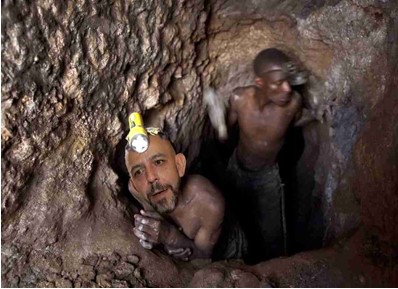 Les travaux forcés pour un espion européen