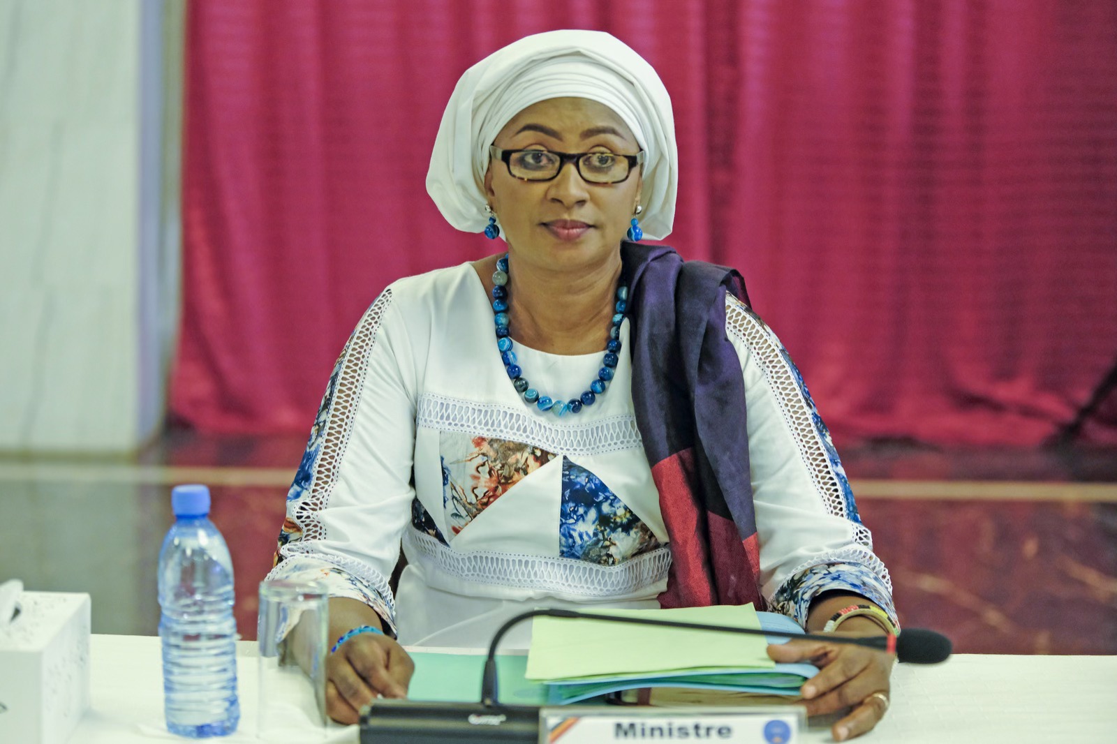 Téléphone au volant : S’abstenir pour préserver des vies