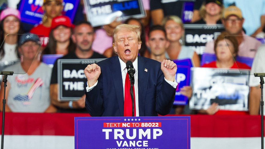 "Elle est folle, elle veut l'exécution de bébés !" : Donald Trump attaque violement Kamala Harris, sa rivale à la présidentielle américaine