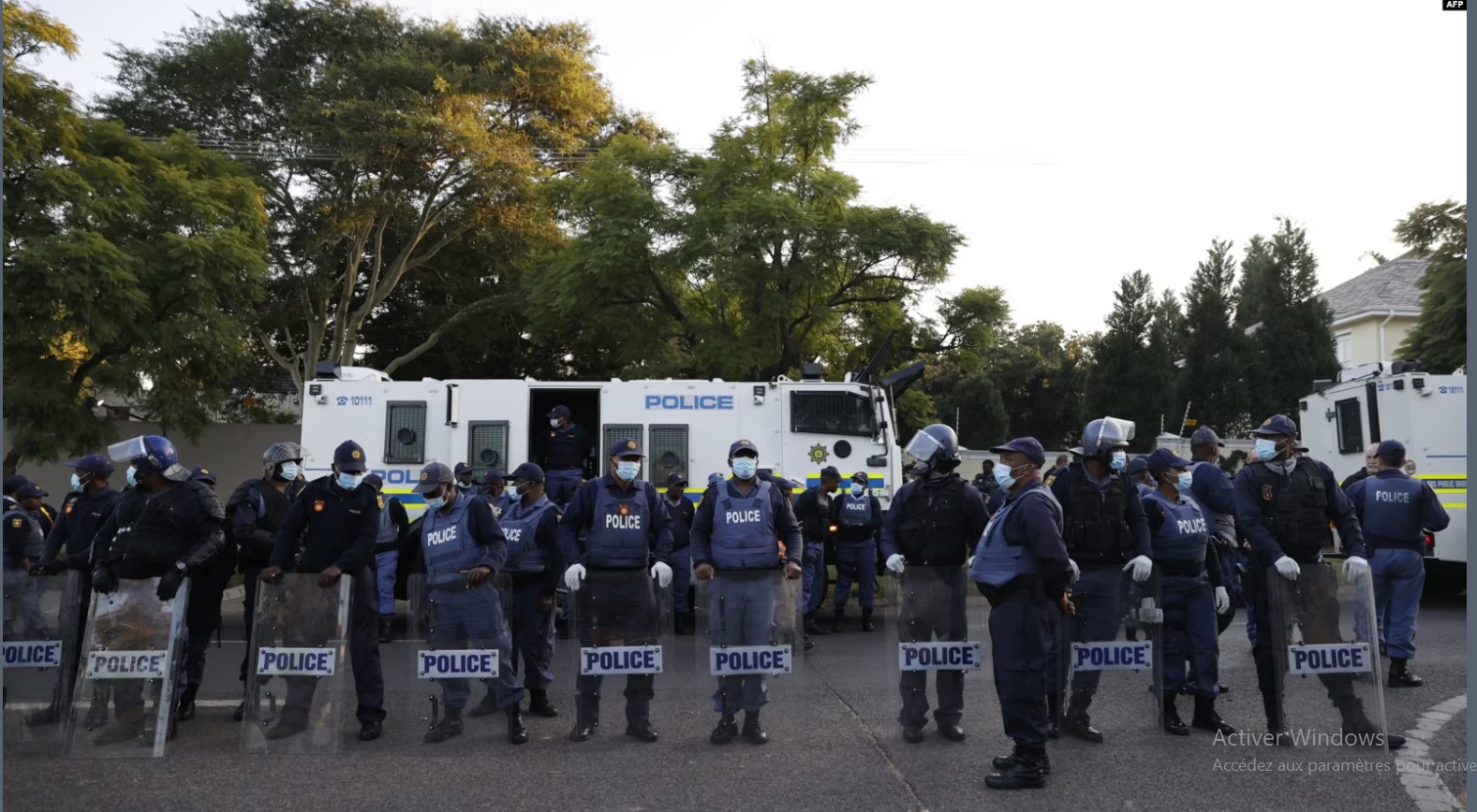 Afrique du Sud : 95 Libyens arrêtés après un raid contre un camp militaire présumé