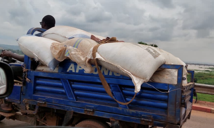 Les Tricycles à Bamako : un bon filon pour les « policiers » 