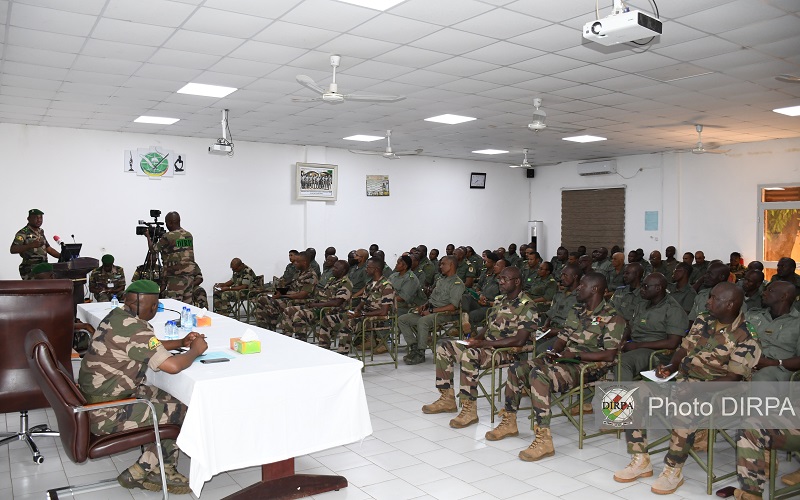 Cérémonie de sortie de la 12ème Promotion du cours d’Application des Officiers   98 récipiendaires prêts à servir la Nation
