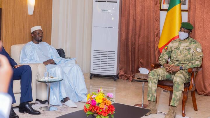 Sécurité et coopération économique au menu d'un tête-à-tête entre Goïta et Sonko