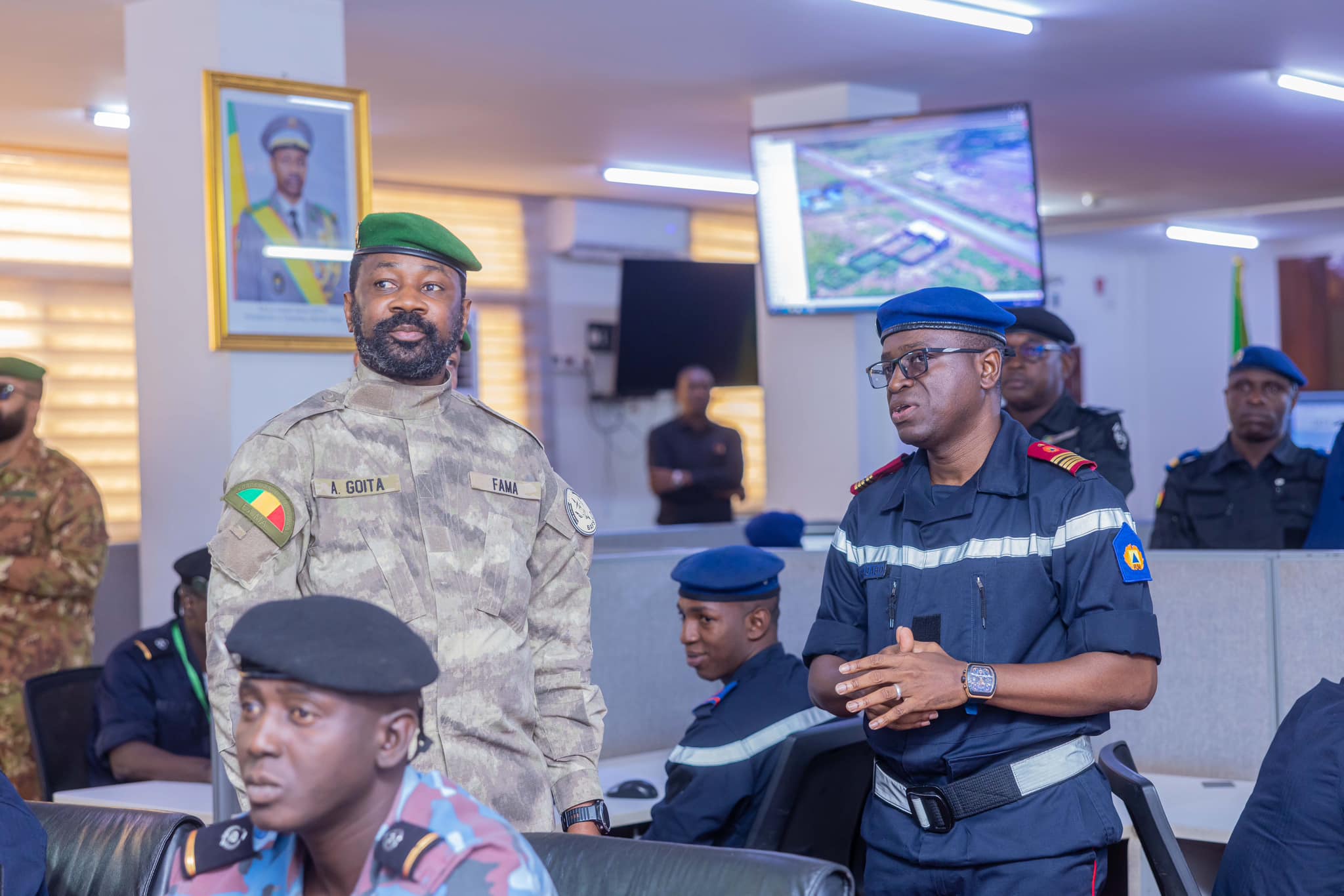 OPERATIONS DE SECOURS ET D’ASSISTANCE : le Président de la Transition en visite au CECOGEC