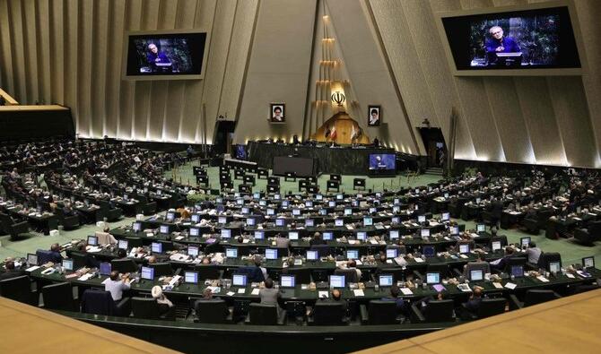 Iran: le nouveau gouvernement veut faire baisser les "pressions" américaines