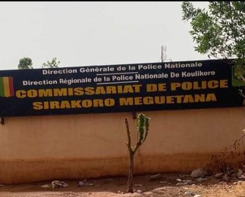 Mali: un homme de nationalité étrangère arrêté pour escroquerie, abus de confiance et d'arnaque sur les réseaux sociaux 