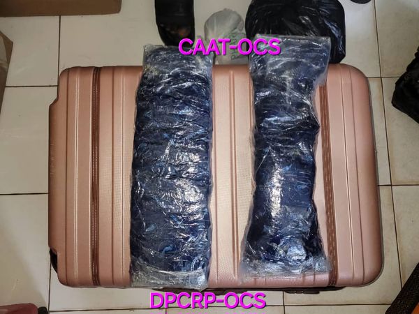 Mali : 9 kg de cocaïne saisis par l'Office Central des Stupéfiants (OCS) à l’Aéroport International Président Modibo KEITA Sénou