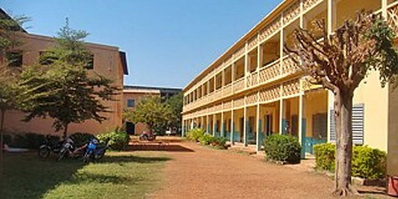 Enseignement catholique du Mali : Un de ses produits déplore l’approche du PM sur la question