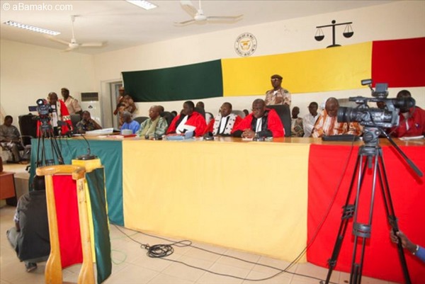 Pour “faux et usage de faux” pour plus de 15 millions F CFA au préjudice de la BCS-SA : Sadio Coulibaly condamné à 7 ans de prison ferme et au remboursement du montant incriminé