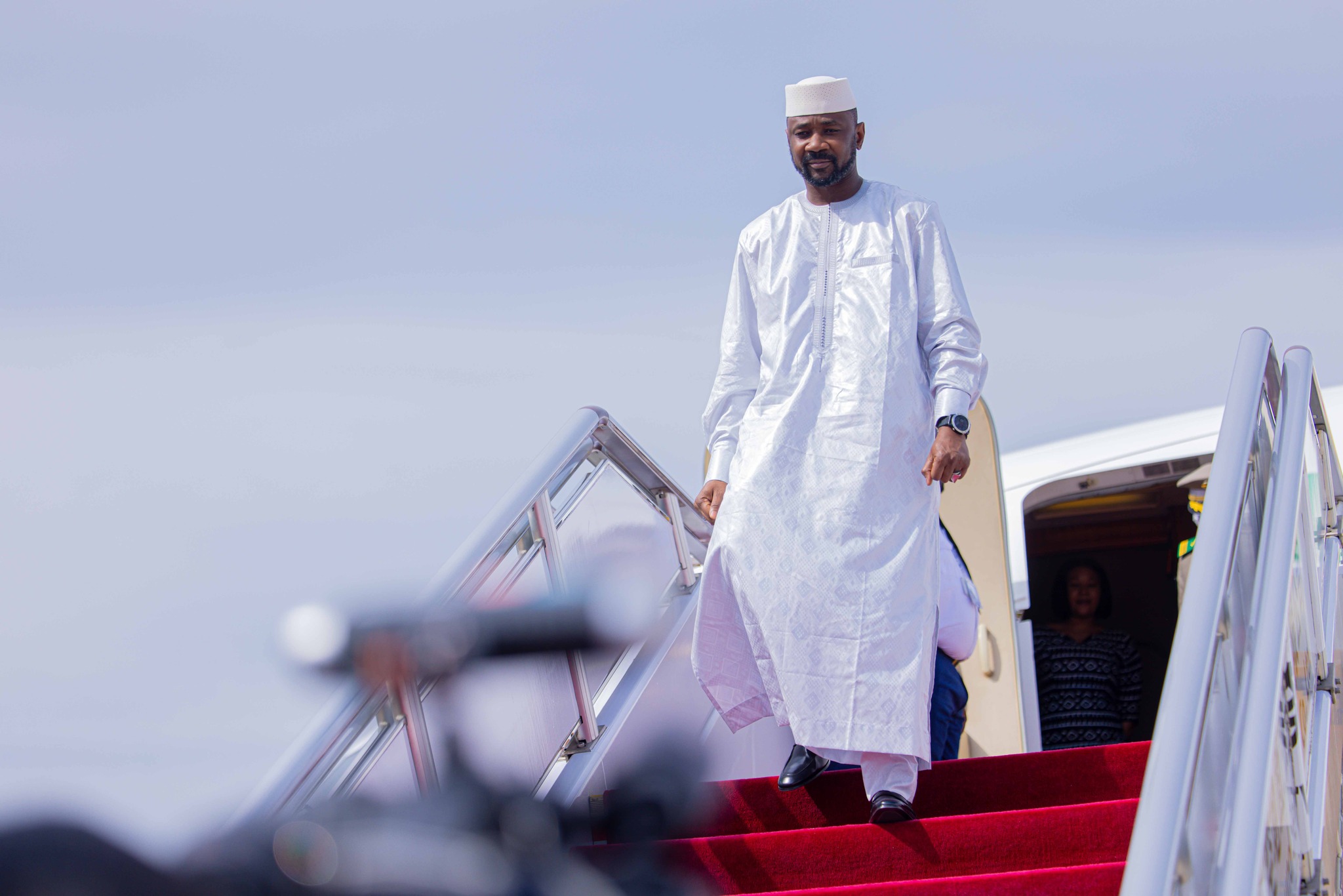 Quelques images de l'arrivée du Président de la Transition malienne à Beijing, Chine