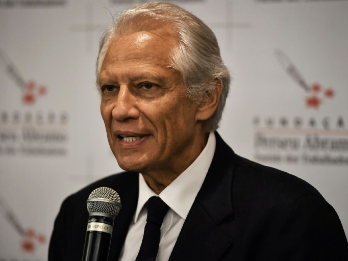 De Villepin dénonce un « désastre humanitaire » à Gaza et critique « l'effacement » de la France