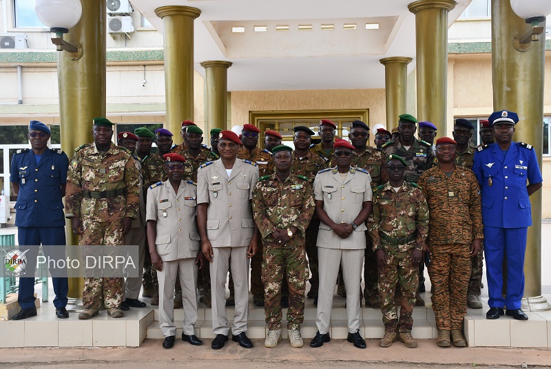 Forces de l’Alliance des Etats du Sahel : Les FAMa proposent des Plans d’Actions sous la présidence malienne.