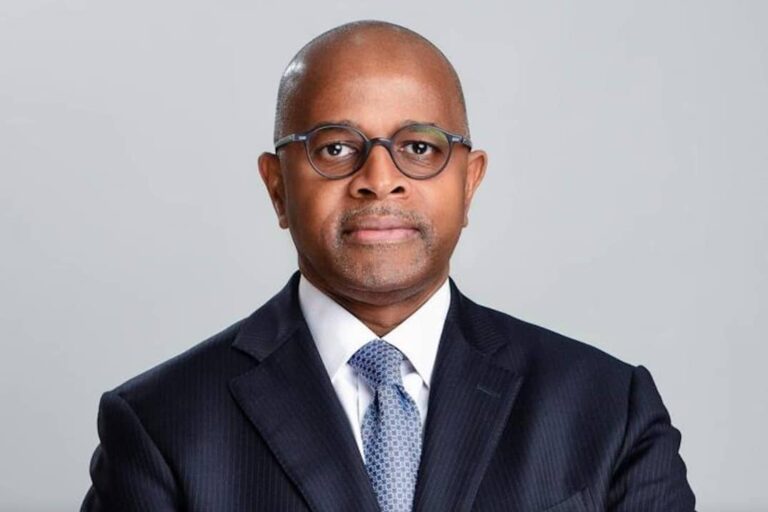 Les banques africaines perpétuent souvent un modèle colonial selon l’analyste Travaly