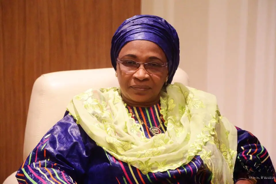 Avion présidentiel et équipements militaires : Enfin !