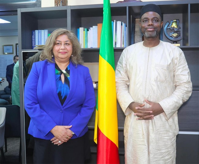 L’ambassadrice des usa chez le ministre Kassogue : Le projet USAID Sariya Bato destiné à renforcer le secteur de la justice présenté