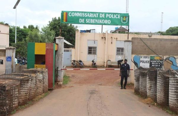 Bamako : Deux voleurs de motos arrêtés par le commissariat de police de Sebenikoro