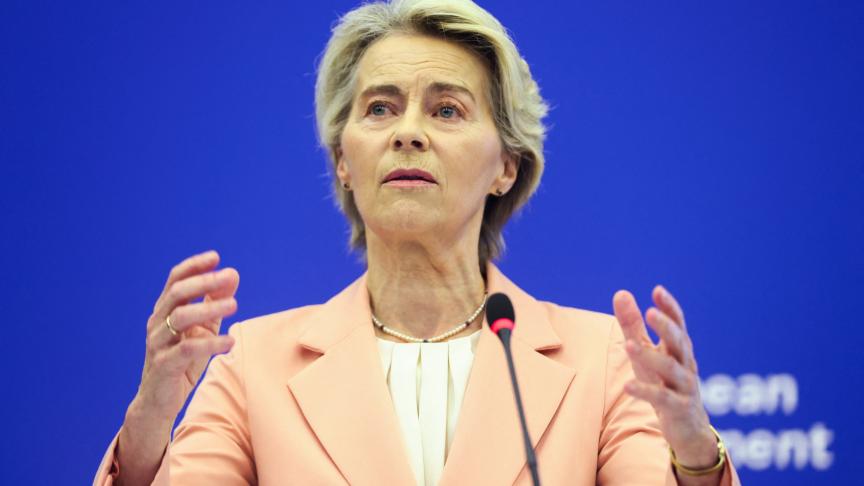 L’Union européenne annonce un prêt de 35 milliards d’euros pour l’Ukraine, financé par les avoirs gelés russes