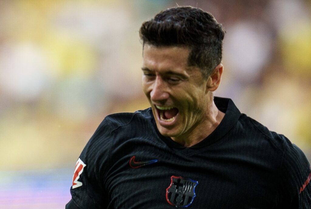Le Barça atomise Villaréal 5 buts à 1 : Lewandowski réagit
