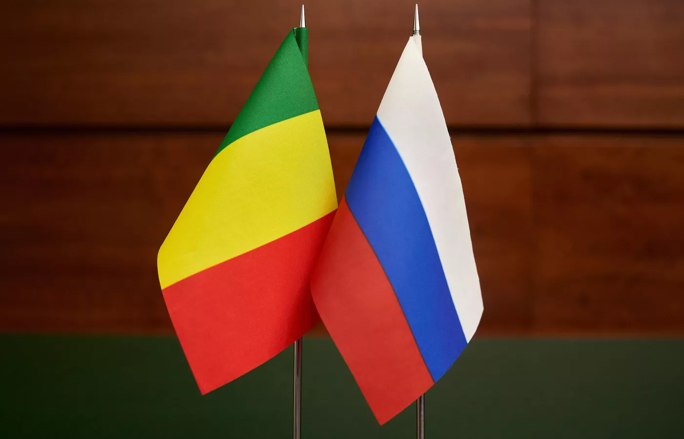 Les spécialistes russes attendus au Mali pour les prospections du pétrole et du gaz