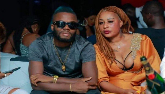 Absente au mariage de Kerozen / Emma Dobré menace :  » je n’ai aucun compte à rendre… »