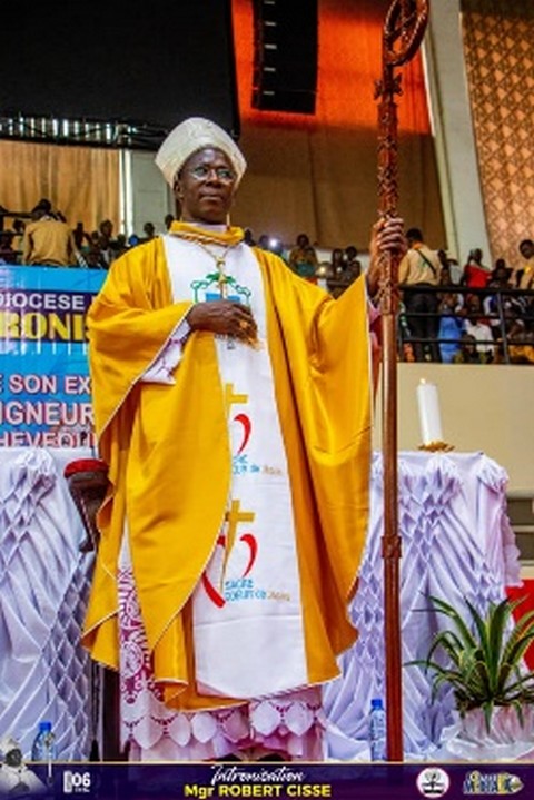 Archidiocèse de Bamako : Mgr Robert Cissé intronisé