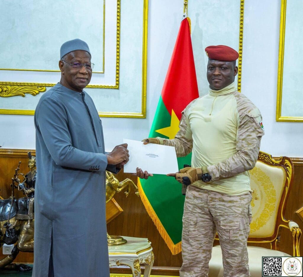 Burkina: l’envoyé du président sénégalais chez le capitaine Traoré